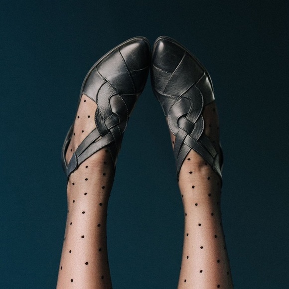 Free People Shoes - NWT Free People wanderlust flat in black
